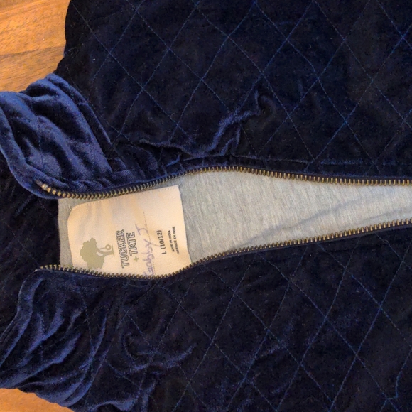 Quilted Jacket - Picture 2 of 7